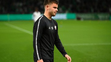 lucas chevalier psg paris saint-germain