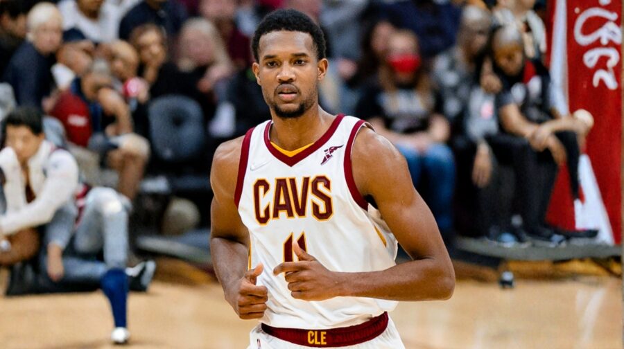 salaires nba Evan Mobley