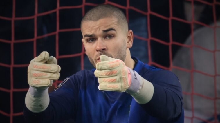 Lucas Chevalier (PSG)